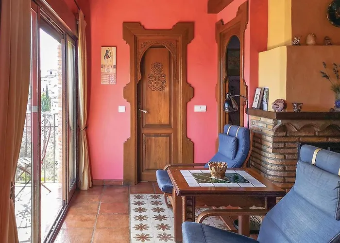 Nice Home In Benalauria With Kitchenette
